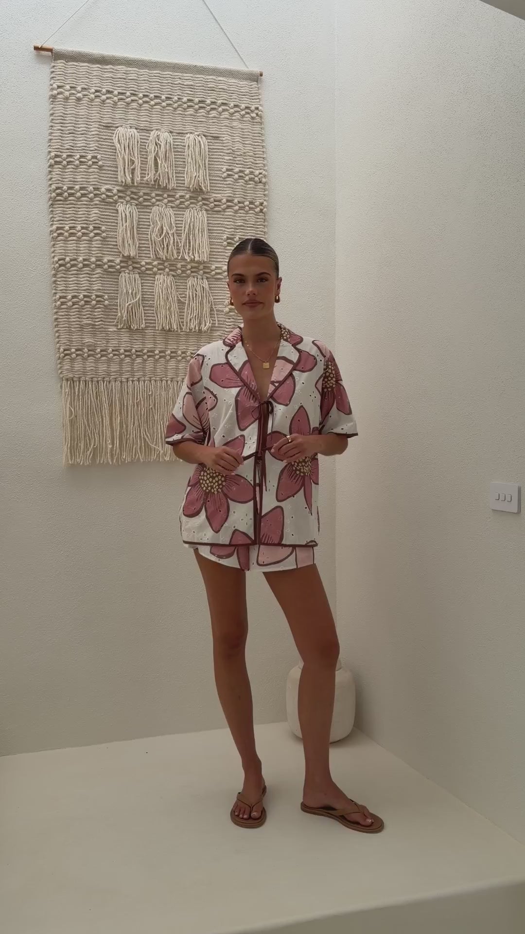 Eloise Eyelet Shorts - Botanic Pink Print - Billy J