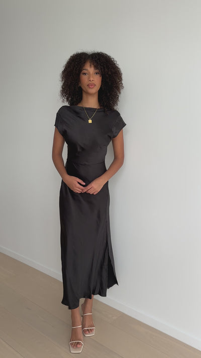 Load and play video in Gallery viewer, Ivana Midi Dress - Black
