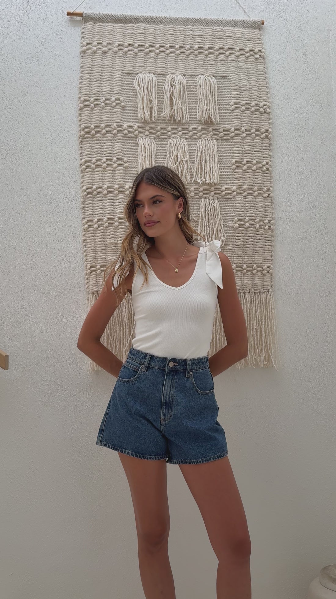 Emma Bow Top - White - Billy J