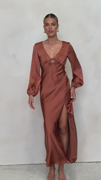 Load and play video in Gallery viewer, Brigitte Maxi Dress - Copper
