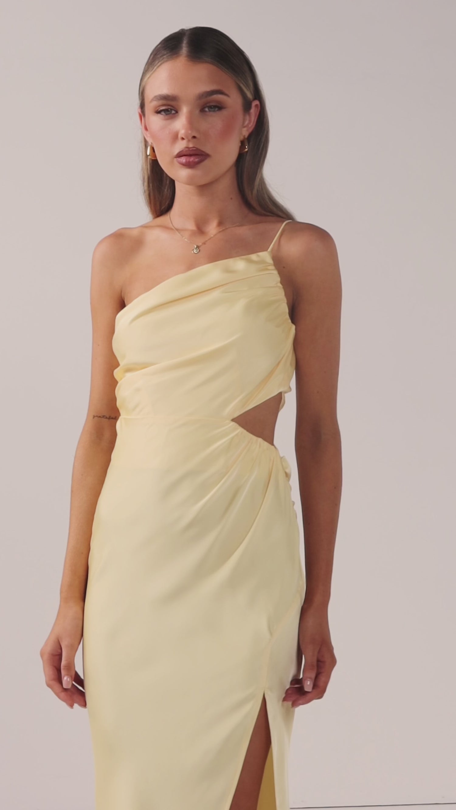 Nyla Maxi Dress - Lemon - Billy J