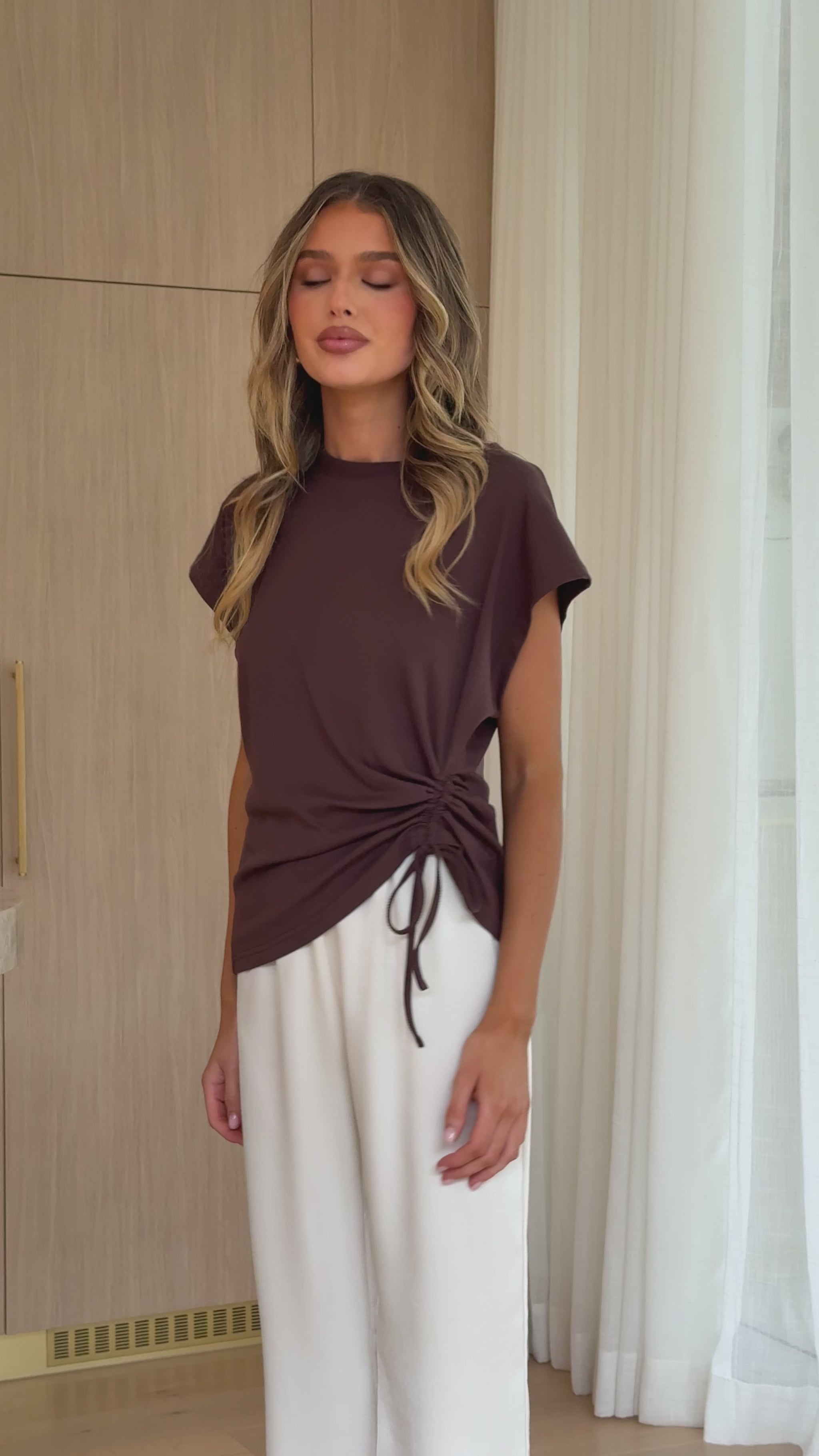 Celia Top - Chocolate - Billy J