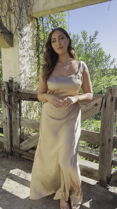 Load and play video in Gallery viewer, Alaria Maxi Dress - Gold
