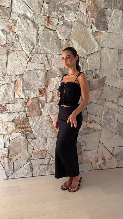 Load and play video in Gallery viewer, Francesca Maxi Skirt - Black
