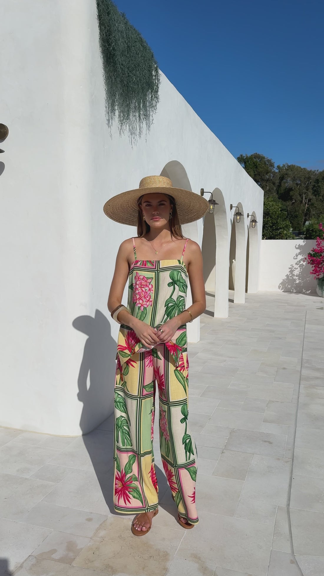 Uma Top - Tropical Bloom - Billy J