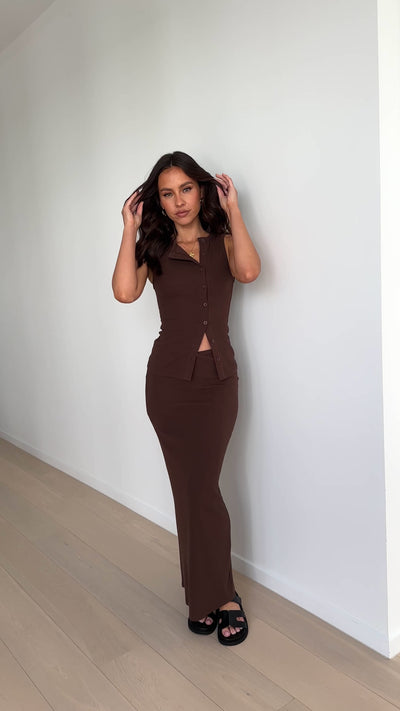 Load and play video in Gallery viewer, Rahela Button Top and Maxi Skirt Set - Chocolate
