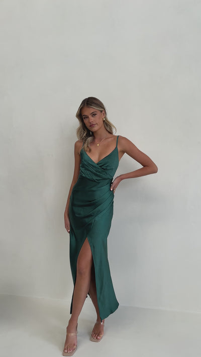 Load and play video in Gallery viewer, Elsa Midi Dress - Emerald
