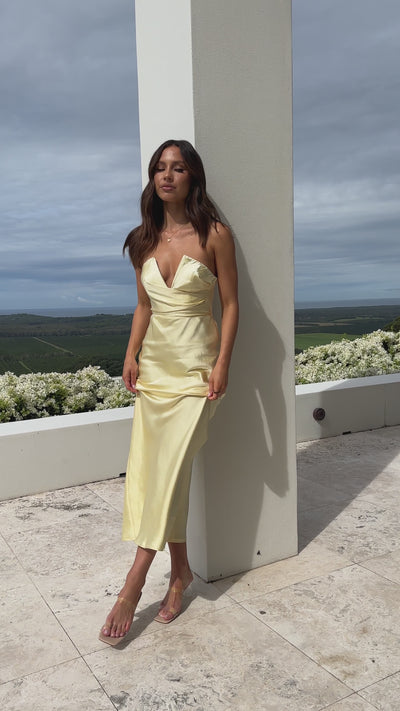 Load and play video in Gallery viewer, Valerie Maxi Dress - Yellow
