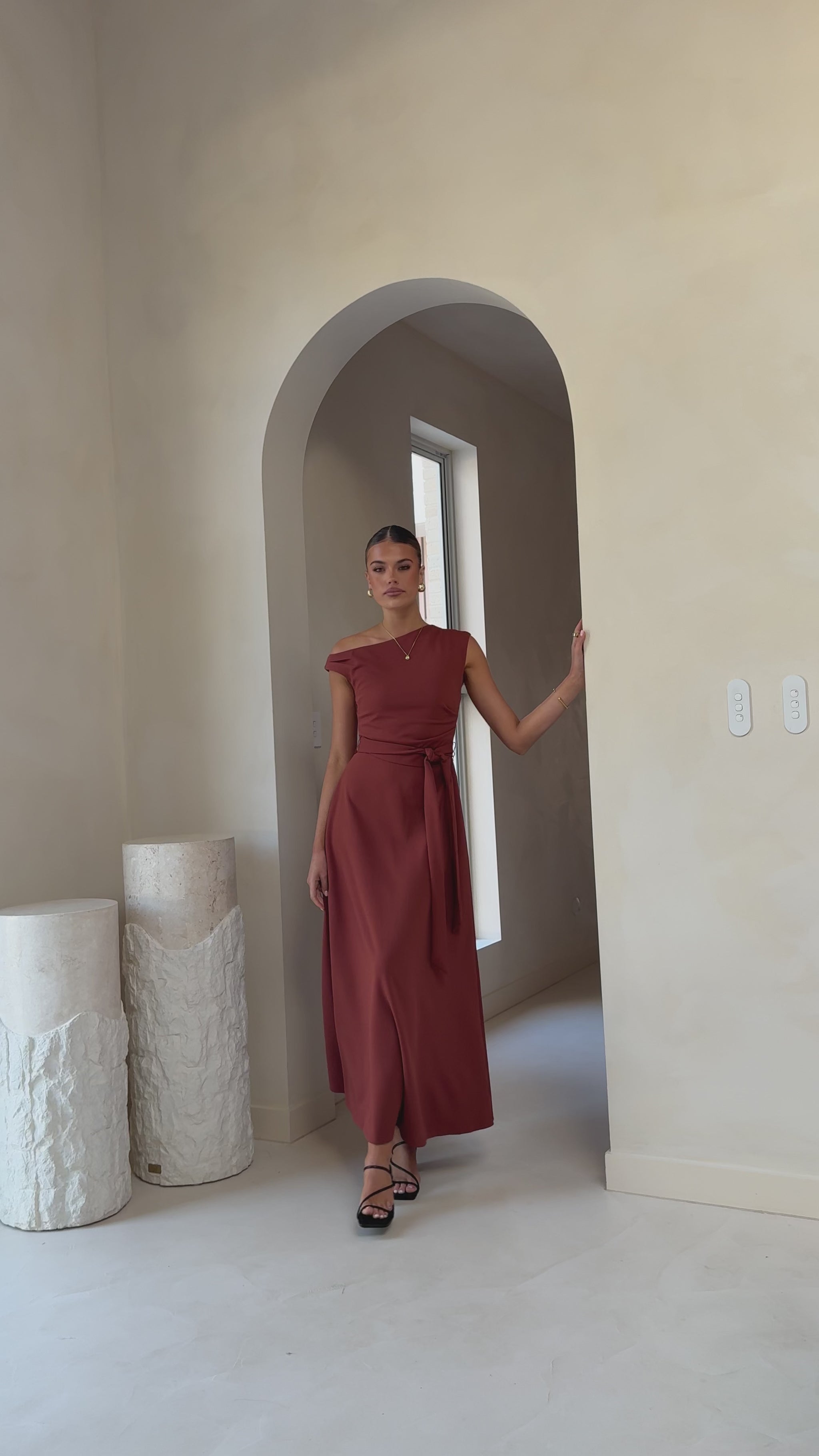 Gemma Maxi Dress - Brown - Billy J