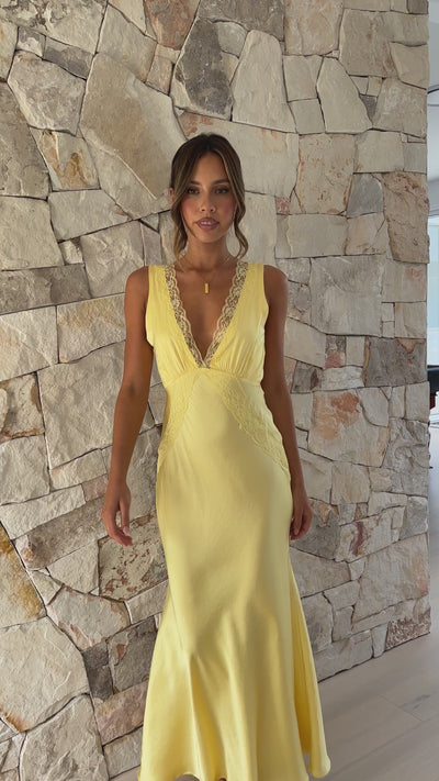 Load and play video in Gallery viewer, Basiano Maxi Dress - Yellow / Lace
