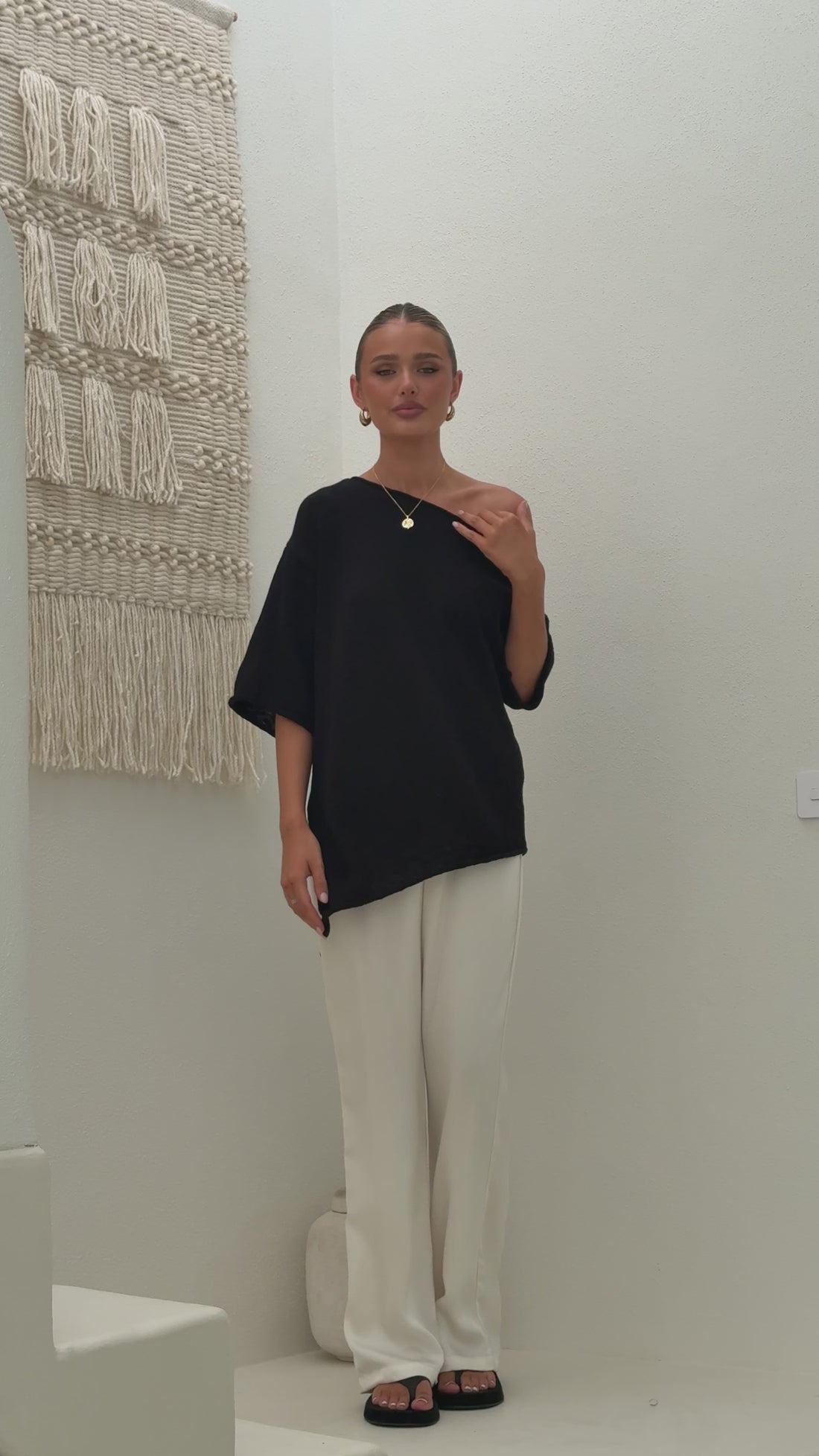 Keisha Off The Shoulder Top - Black - Billy J