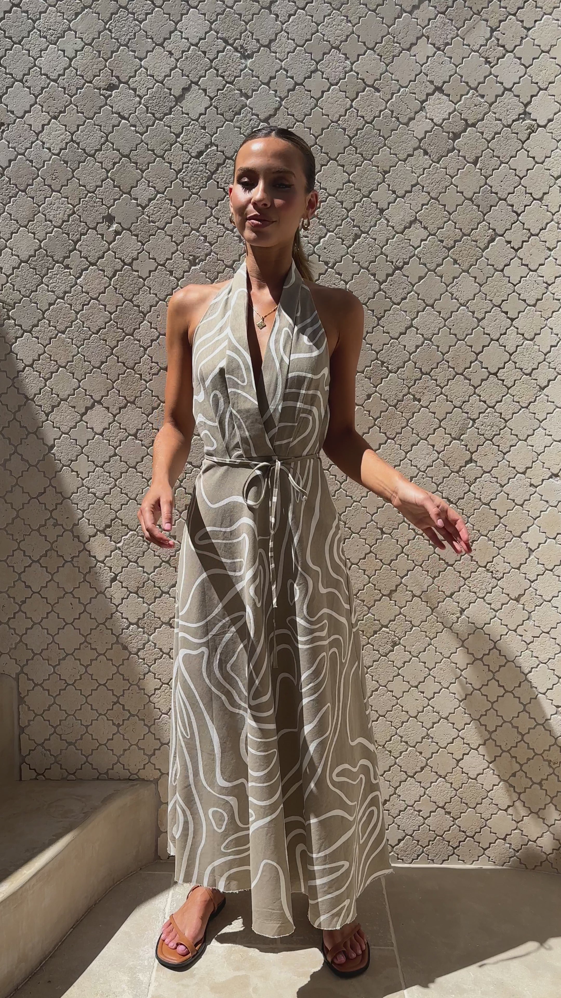 Zaila Maxi Dress - Beige / White Print
