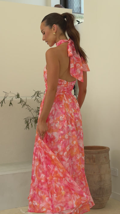 Load and play video in Gallery viewer, Taipa Maxi Dress - Pink / Orange Floral - Billy J
