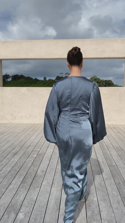 Load and play video in Gallery viewer, Naomi Long Sleeve Maxi Dress - Slate Blue
