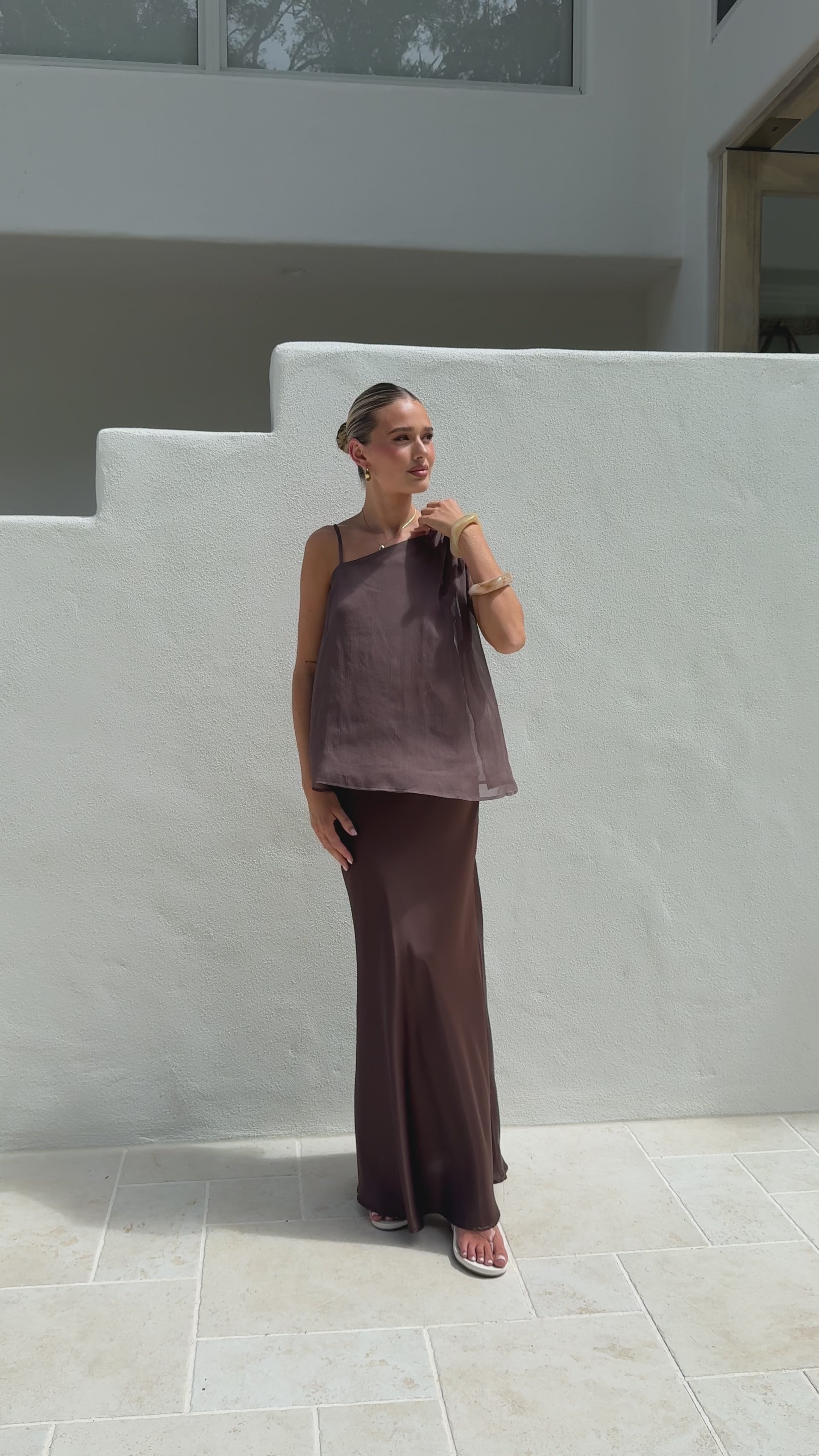 Load video: Hazel Top - Chocolate - Billy J