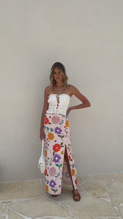 Load and play video in Gallery viewer, Dagna Maxi Skirt - Amsterdam Print
