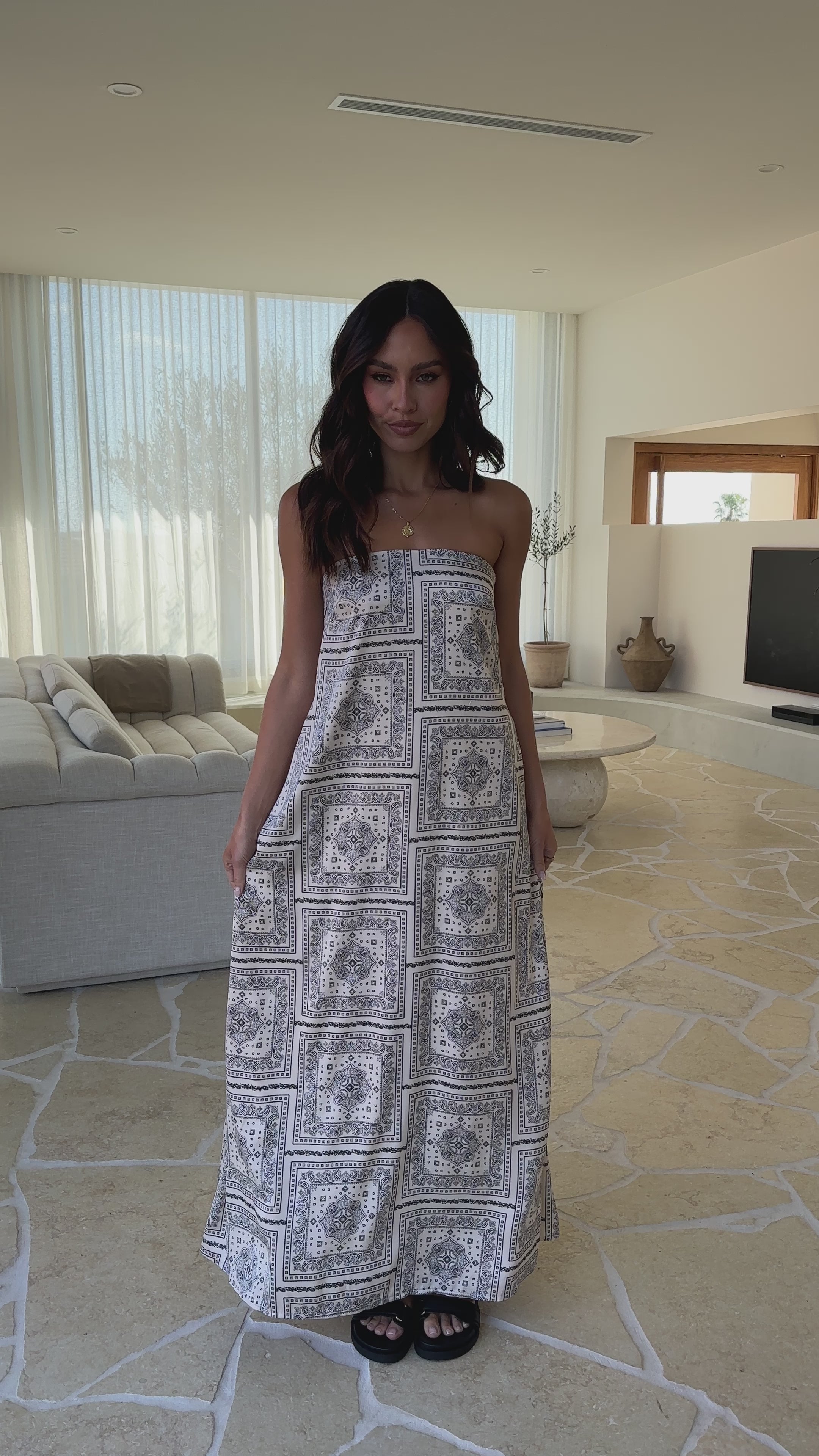 Dannah Maxi Dress - White / Black Print