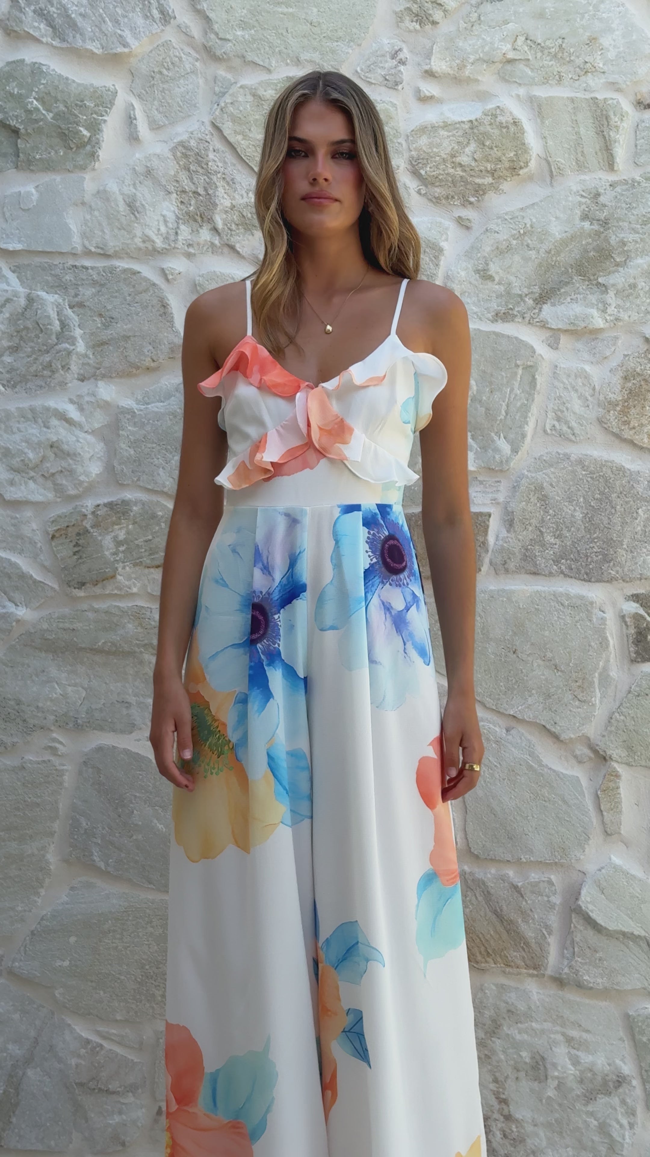 Load video: Filippa Jumpsuit - Floral Print - Billy J