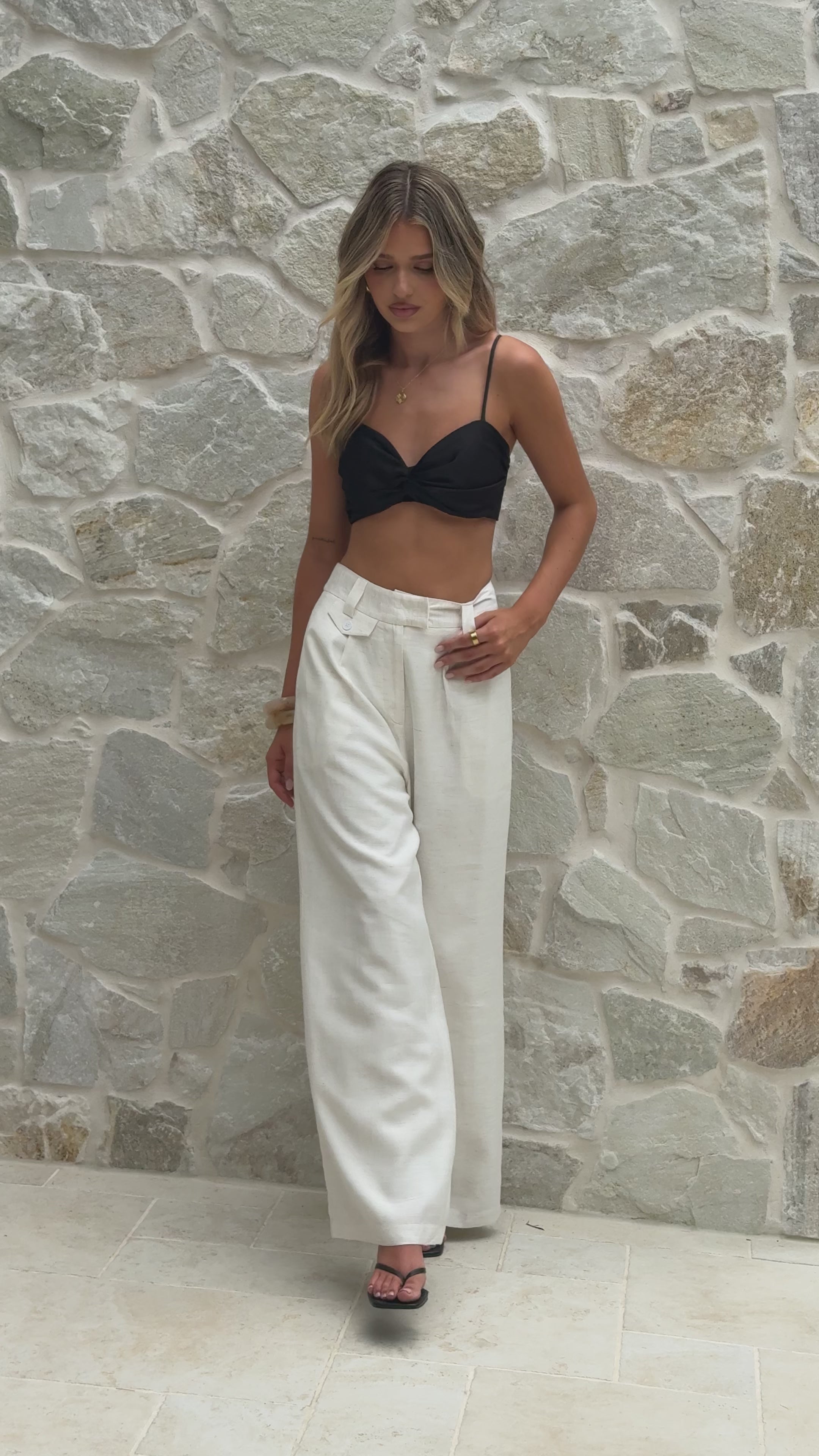 Load video: Toni Pants - Stone - Billy J