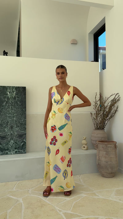 Load and play video in Gallery viewer, Saniah Maxi Dress - Yellow
