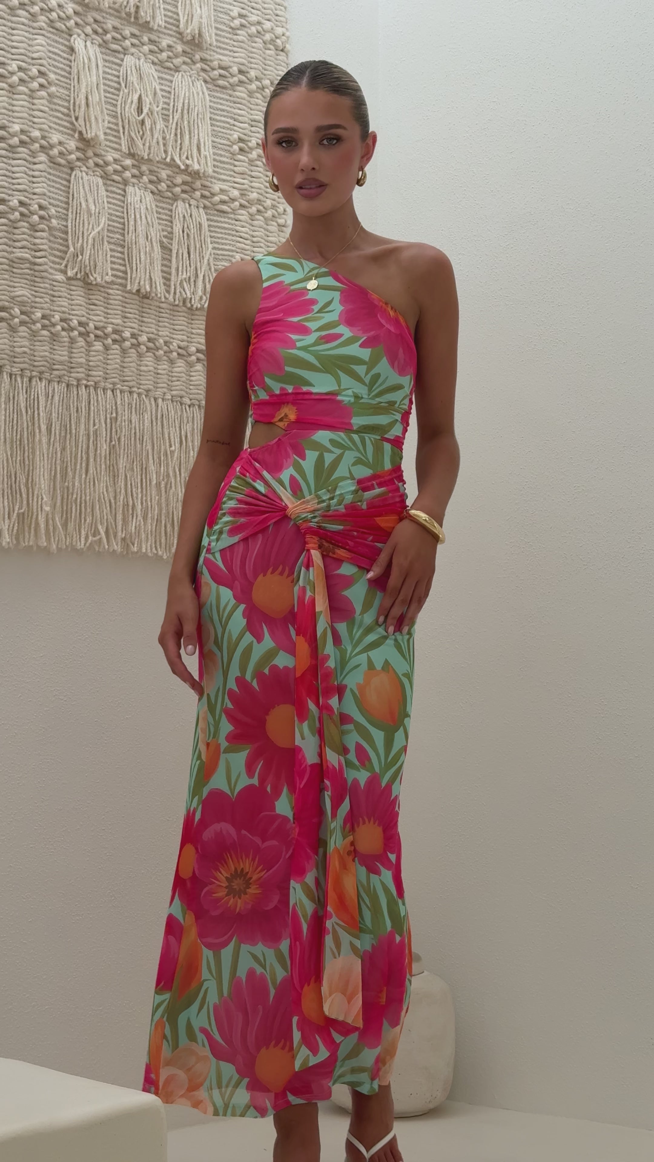 Load video: Kourt Maxi Dress - Spring Floral - Billy J