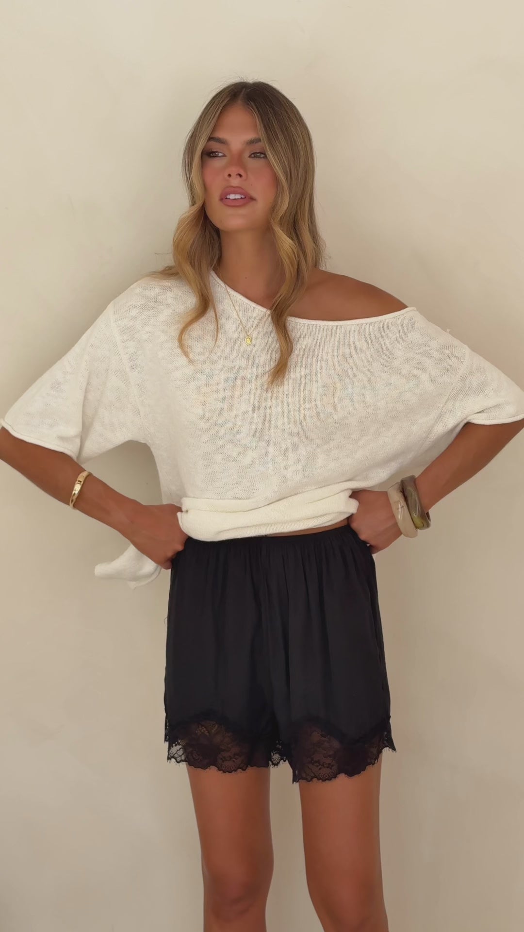 Makoa Lace Shorts - Black - Billy J