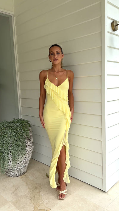 Load and play video in Gallery viewer, Debbie Midi Dress - Light Yellow
