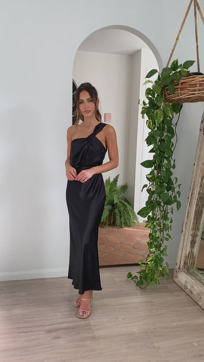 Load and play video in Gallery viewer, Greta Maxi Dress - Black
