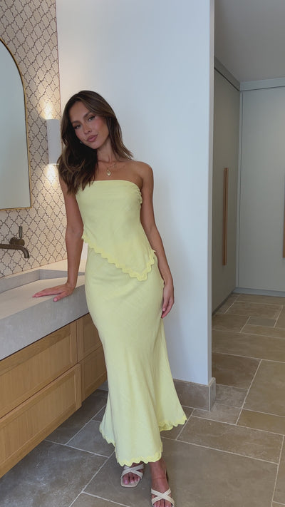 Load and play video in Gallery viewer, Solara Maxi Skirt - Yellow
