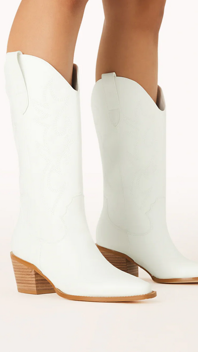 Load image into Gallery viewer, Danaro Boots - White
