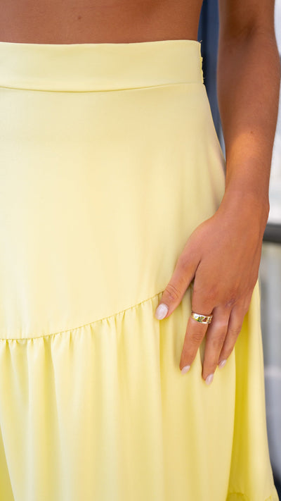 Load image into Gallery viewer, Saraya Top and Skirt Set - Yellow
