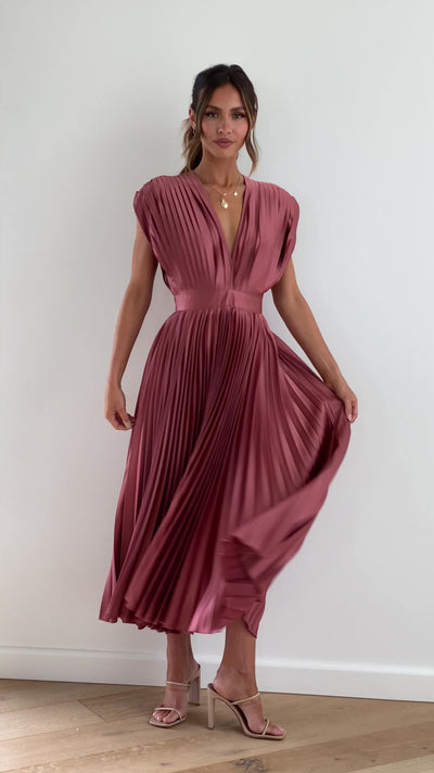Load and play video in Gallery viewer, Gina Maxi Dress - Chocolate
