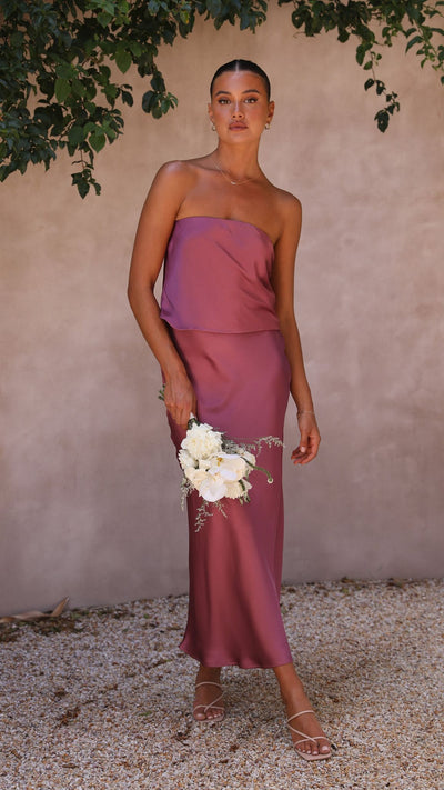 Load image into Gallery viewer, Effie Strapless Top - Plum
