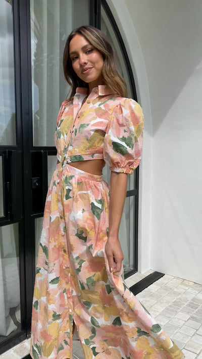 Load and play video in Gallery viewer, Kylo Midi Dress - Mallorca Floral
