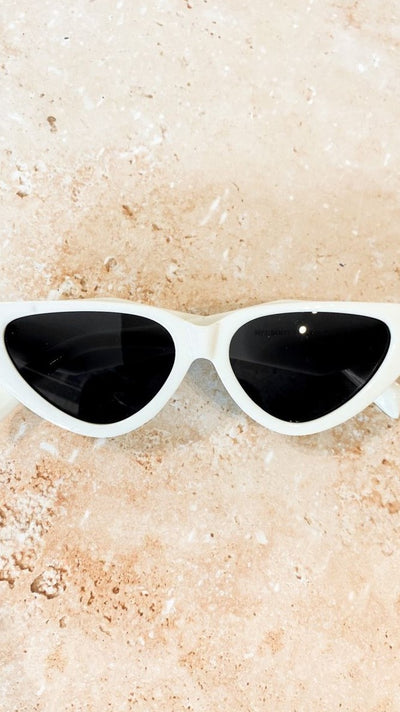 Load image into Gallery viewer, Carla Sunglasses - White - Billy J
