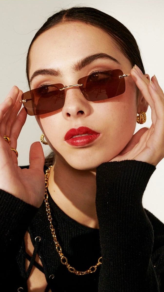 Daphne Retro Sunglasses - Brown