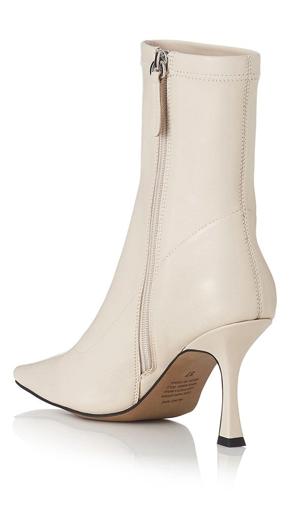 Alias Mae Carmen Boot - Cream Soft Leather
