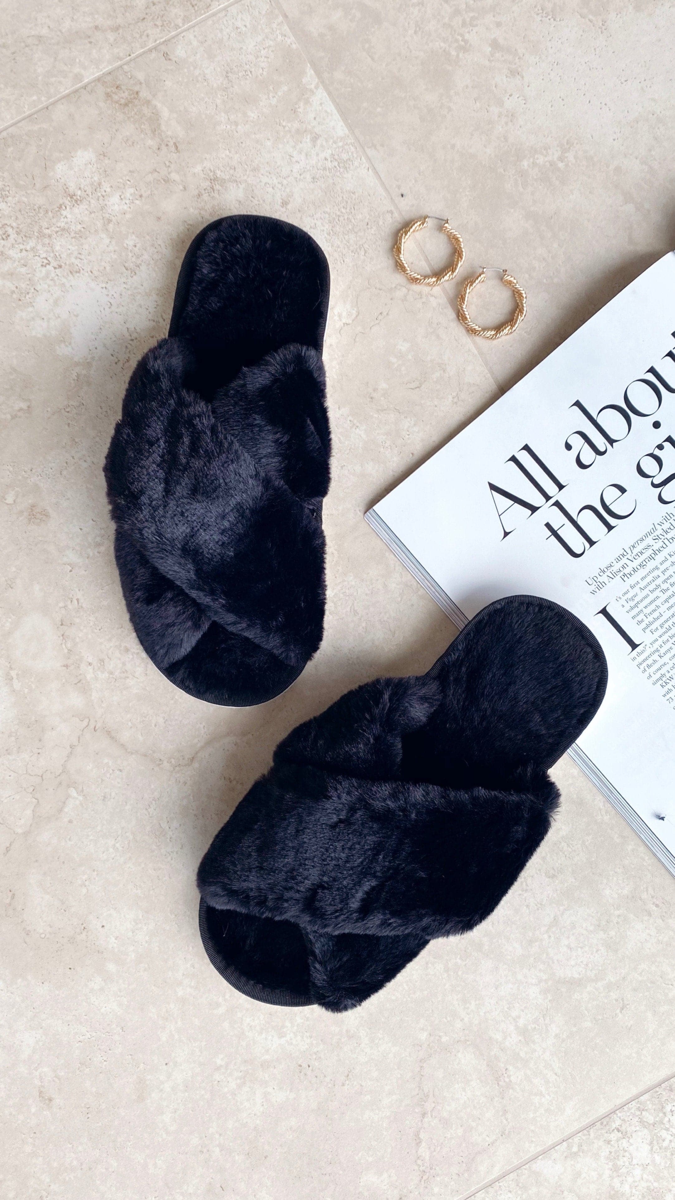 Jessica Fluffy Slippers - Black - Billy J