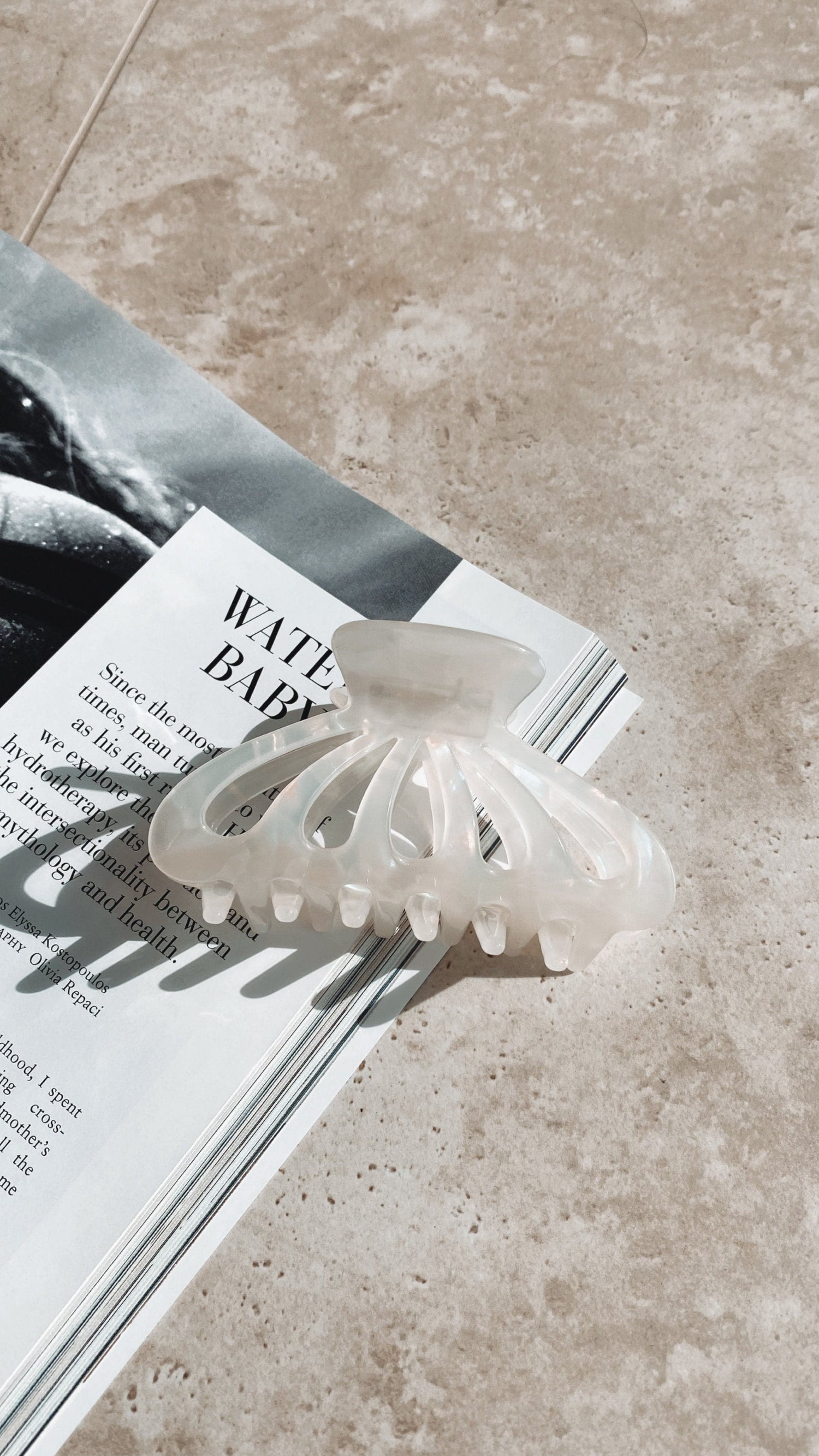 Bianca Butterfly Claw Clip - Ivory Marble - Billy J