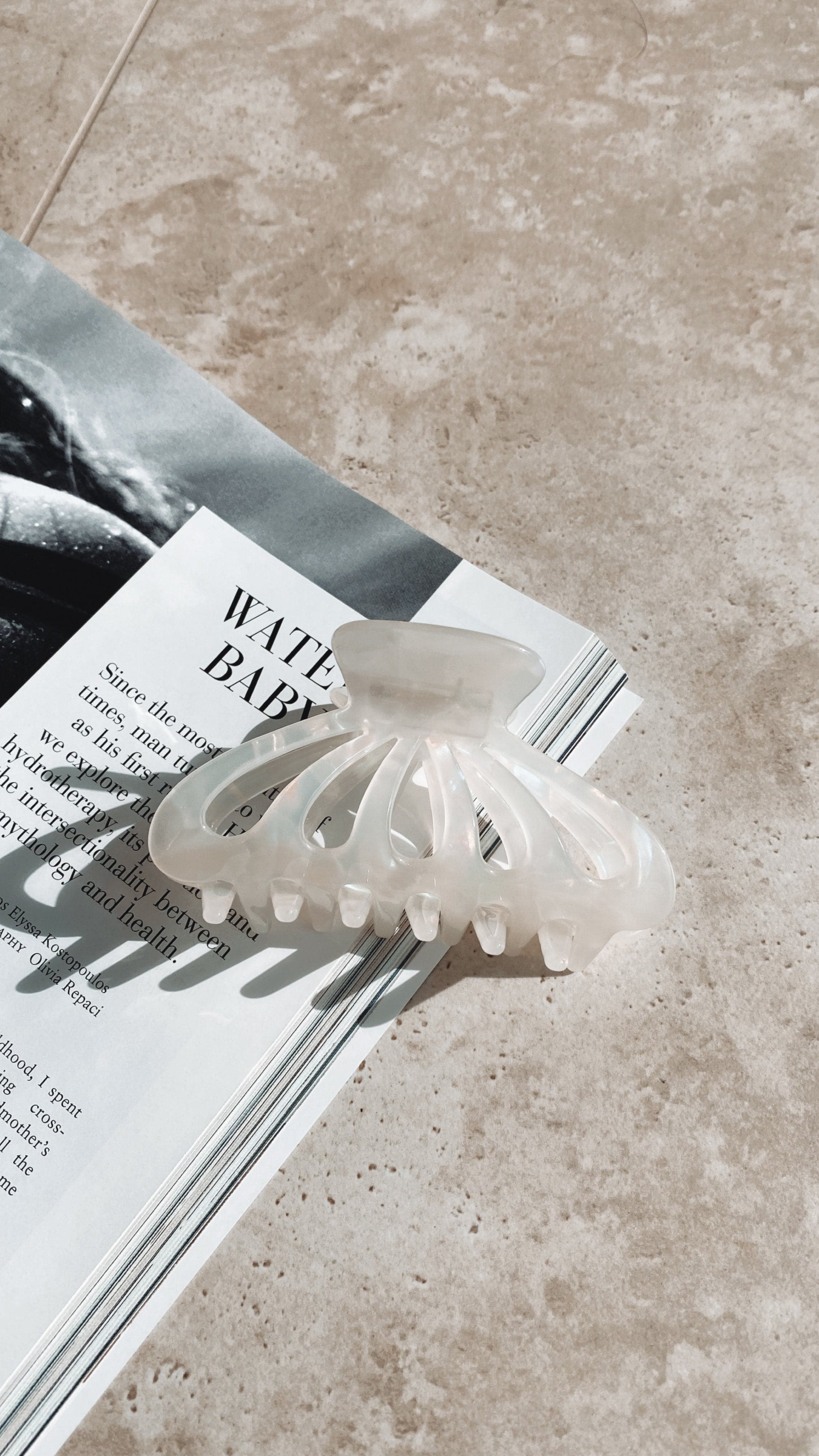 Bianca Butterfly Claw Clip - Ivory Marble - Billy J