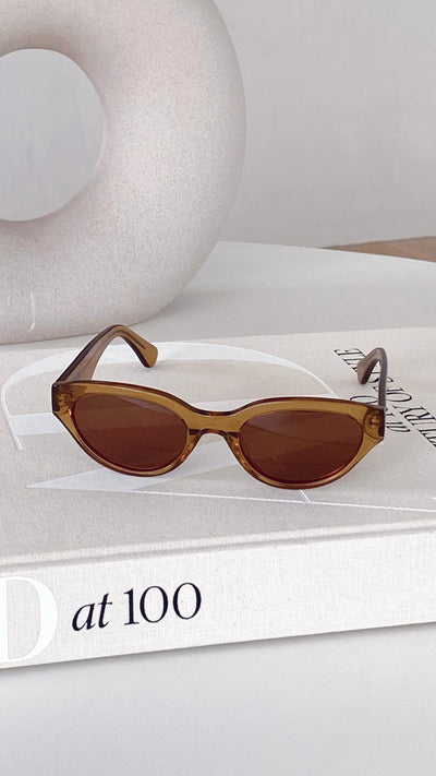 Load image into Gallery viewer, Ochre Lane Lena Sunglasses - Clay
