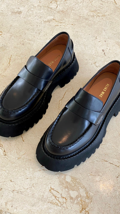 Load image into Gallery viewer, Alias Mae Tammy Loafers - Black - Billy J

