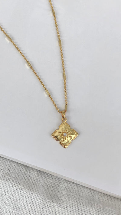 Load image into Gallery viewer, Cleo Necklace - Gold - Billy J
