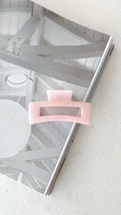 Load image into Gallery viewer, Steph Rectangle Claw Clip - Baby Pink
