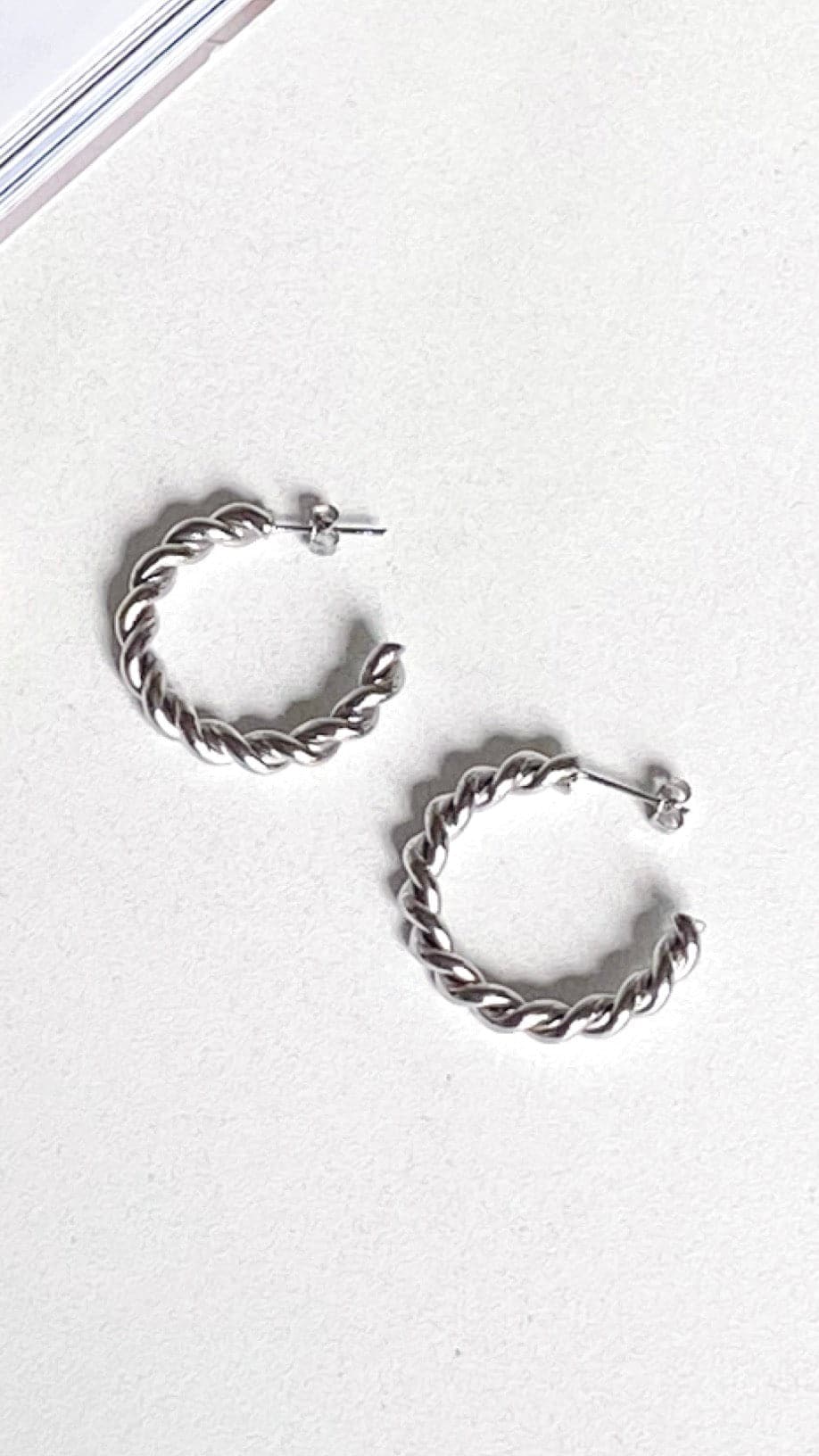 Twist Hoop Earrings -Silver - Billy J