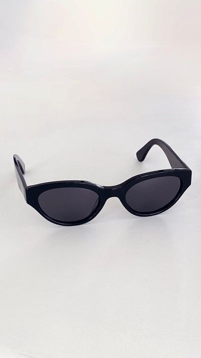 Load image into Gallery viewer, Ochre Lane Lena Sunglasses - Black
