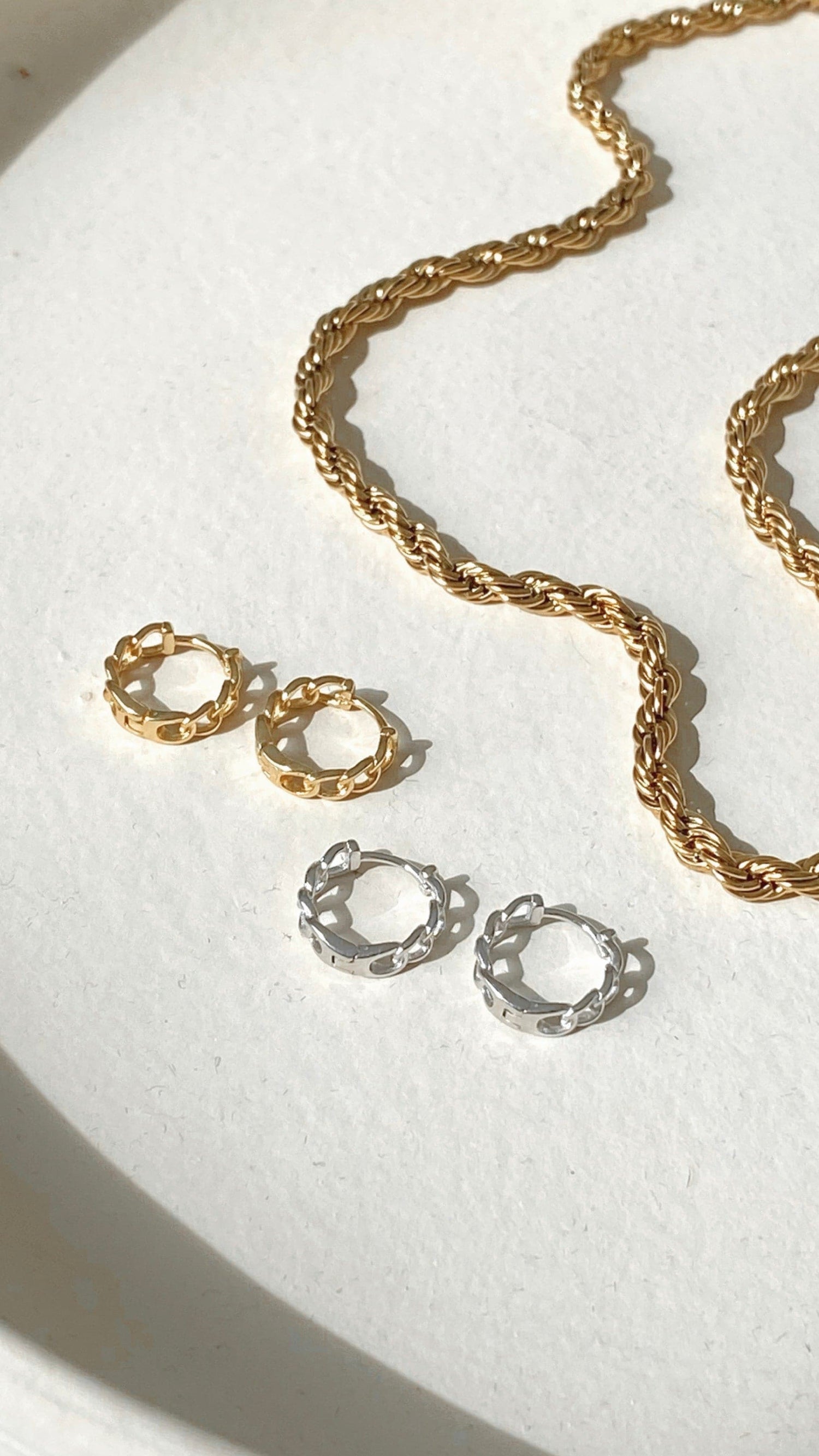 Chain Huggie - Silver - Billy J
