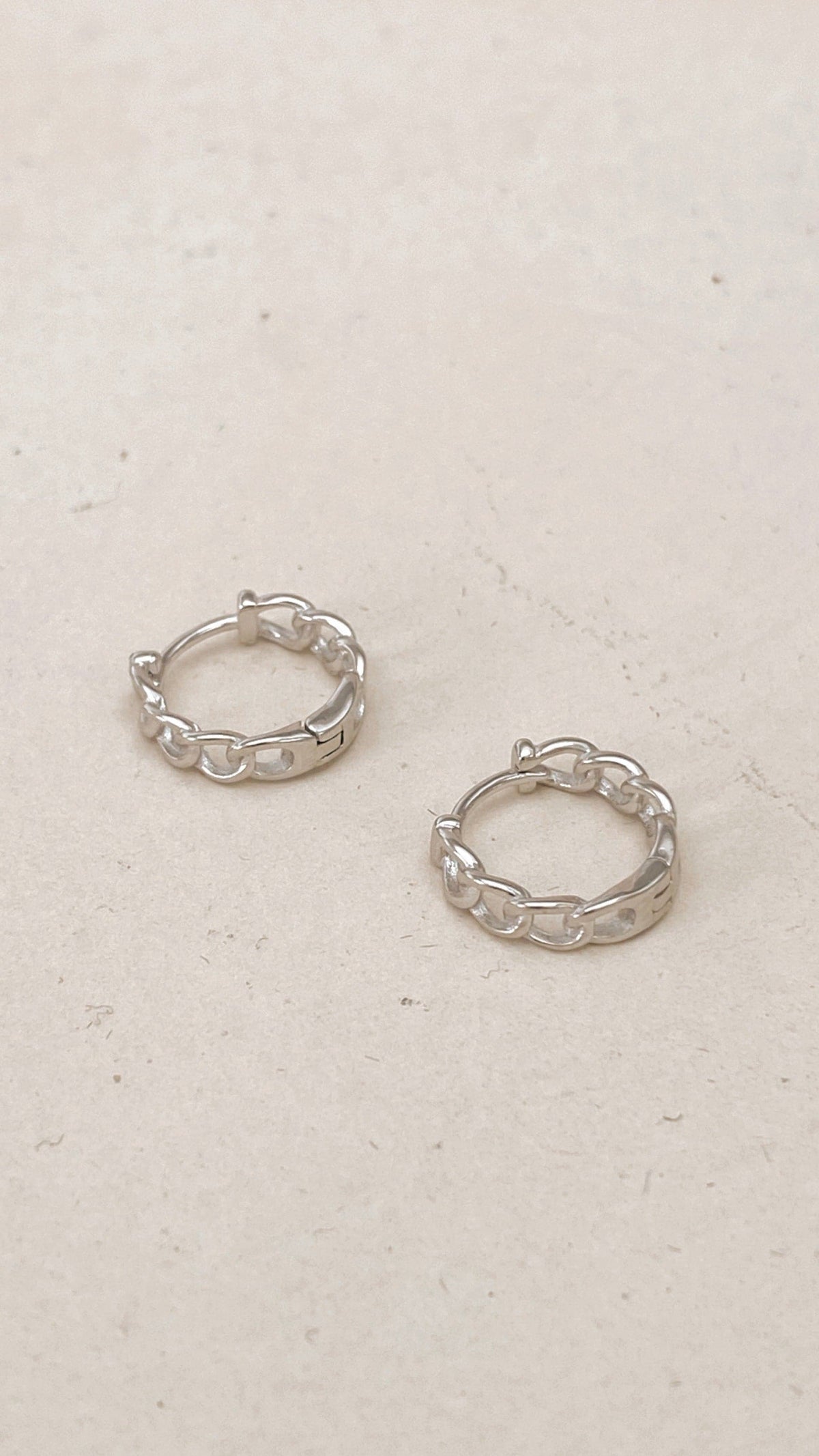 Chain Huggie - Silver - Billy J