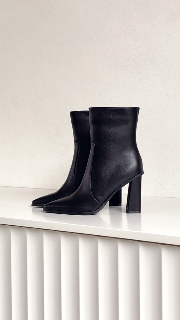 Mirie Boots - Black