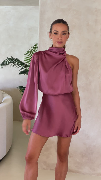 Load and play video in Gallery viewer, Lissy Mini Dress - Plum
